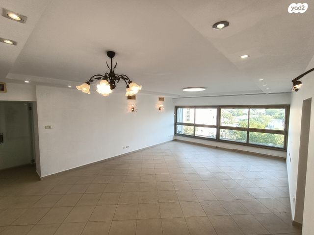 אבא אחימאיר 22