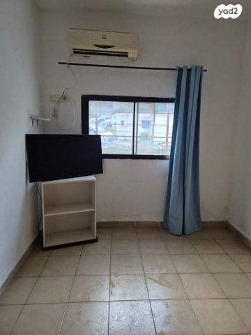 דירה, המורד 9, בן דור, נשר