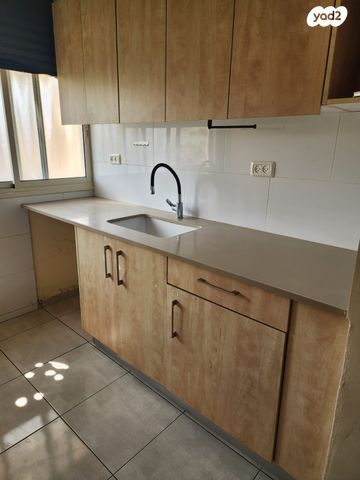 דירה, סוסקין 10, עיר, מרכז העיר, נהריה