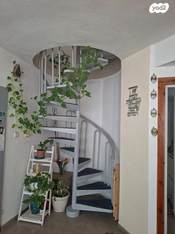 דירה, מלכי צדק 17, רמת השקמה, רמת גן