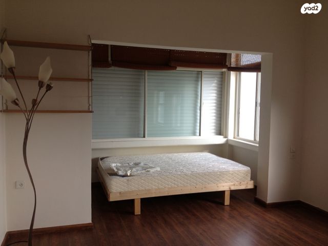 סטודיו/ לופט, יפה נוף 119, כרמל מרכזי - שד' קיש, חיפה