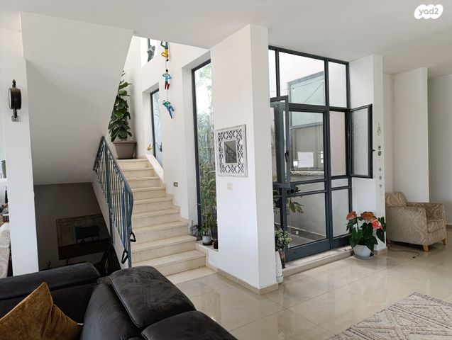 בית פרטי/ קוטג', תירוש 5, בית אריה / עופרים, בית אריה / עופרים