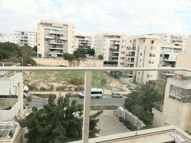 דירה, תאנה 16, החורש, חריש