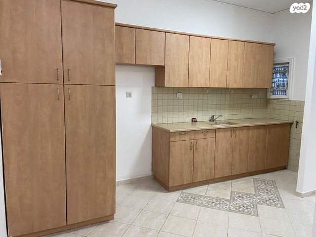 דירה, גוש עציון 7, הל"ה, גבעתיים