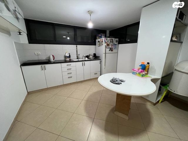 יחידת דיור, ביכורי ענבים 62, ברנע, אשקלון