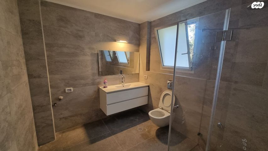 מלכי ישראל 12