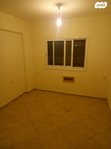 דירה, עמנואל אולסבנגר 101, קרית היובל, ירושלים