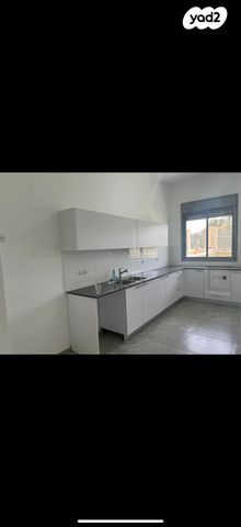 דירת גן, אדמונד סחייק 19, מלחה, מנחת, ירושלים