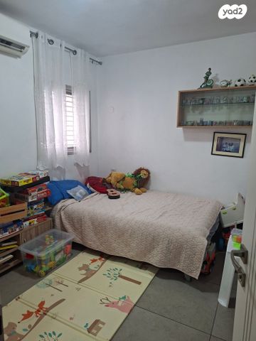 דירה, מלכי צדק 17, רמת השקמה, רמת גן