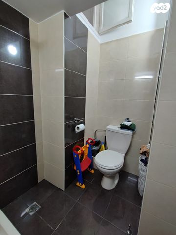 דירה, שדרות הציונות 27, מרכז העיר, קרית אתא