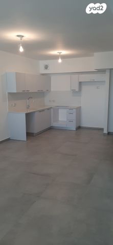 דירה, יוסף הגלילי 22, שכונת בן גוריון, מרכז העיר ג', רמת גן