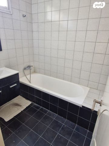 דוד בן גוריון 245