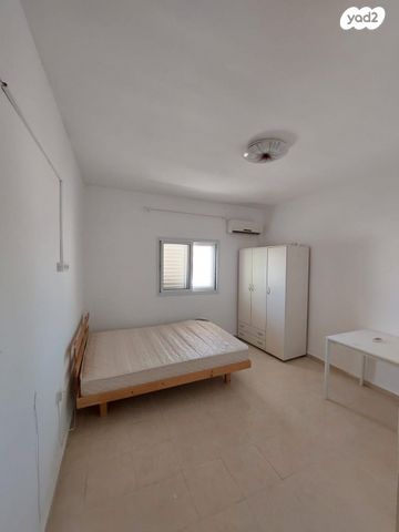 דרך השלום 42