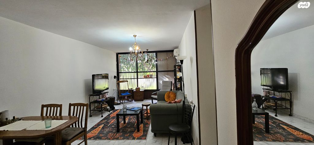 הרב רובינשטיין 45