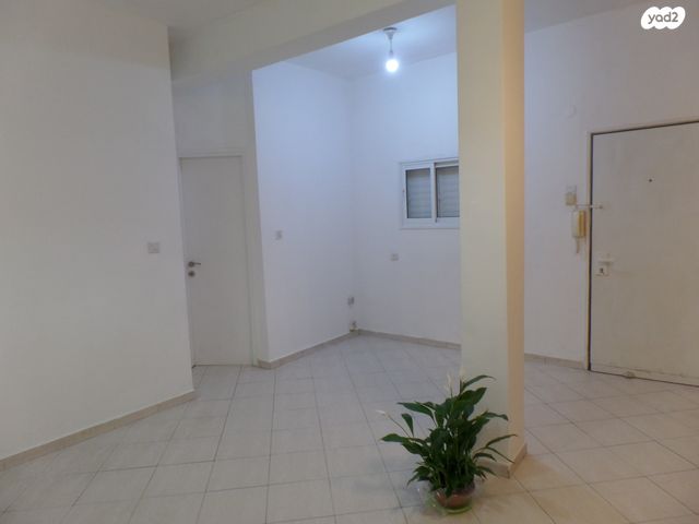 דירה, גוש עציון 7, הל"ה, גבעתיים