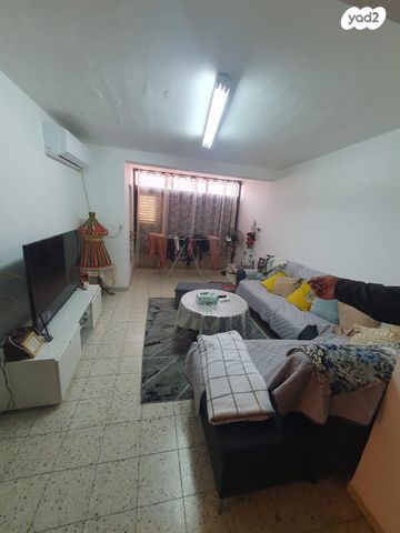 דירה, הרב פרץ ציוני 9, מרכז העיר, עפולה