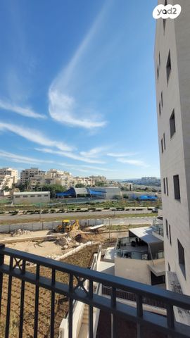 דירת גן, שרה אהרונסון 20, מורשת, מודיעין מכבים רעות