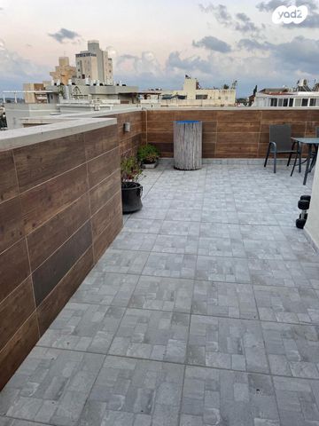 דירה, מתתיהו הכהן 10, צפון מזרח מרכז העיר, נתניה