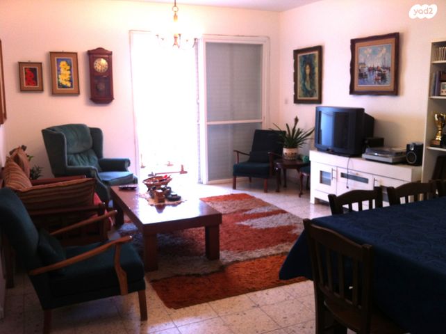 אבינועם ילין 15