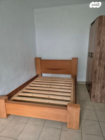 דירה, המורד 9, בן דור, נשר