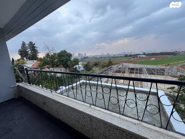 דירה, הבנים 120, עין יעקב, אבן יהודה