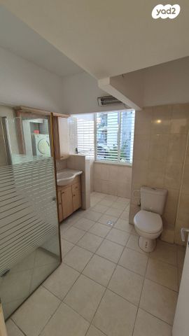 דירה, ארלוזורוב 60, שכונת חשמונאים, מרכז העיר א, רמת גן