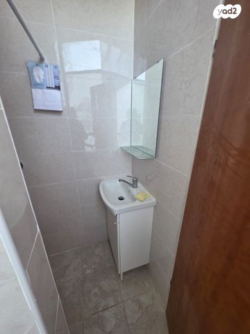 יחידת דיור, הגפן 1, גאולים, גאולים