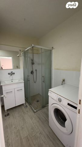 דירה, יצחק שדה 10, שיכון ג', קרית שמונה