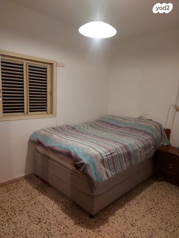 דירה, הכובש 11, רמב"ם, ראשון לציון