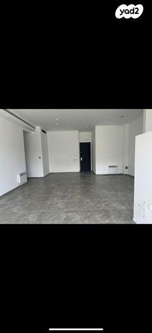 דירת גן, אדמונד סחייק 19, מלחה, מנחת, ירושלים