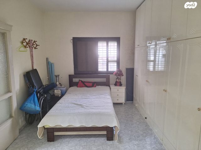 דירת גן, שדרות ירושלים 121, מכללת תל אביב יפו, דקר, תל אביב יפו