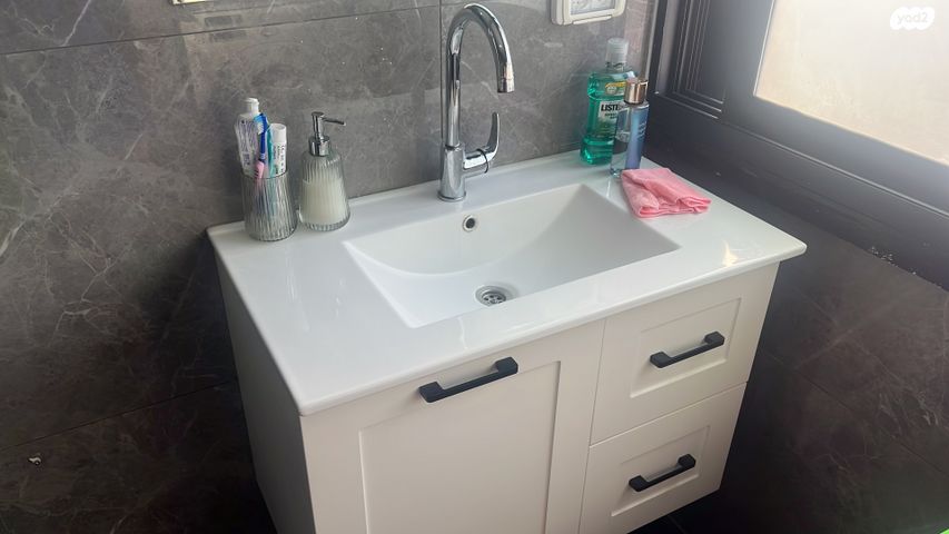 דירה, דרך רזיאל 1, צפון מזרח מרכז העיר, נתניה