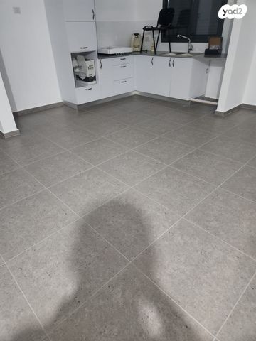 דירה, הרב מרדכי אליהו 22, השחר, דימונה