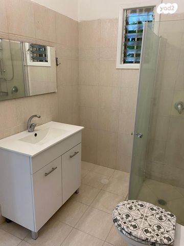 דירה, גוש עציון 7, הל"ה, גבעתיים