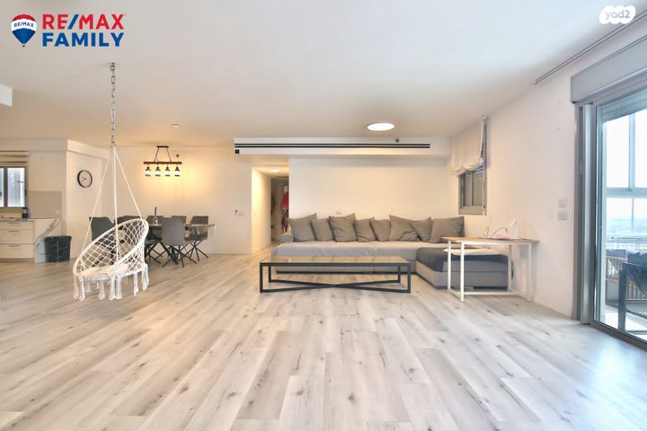 דירה, עפרה חזה 18, משכנות האומנים, קרית מוצקין