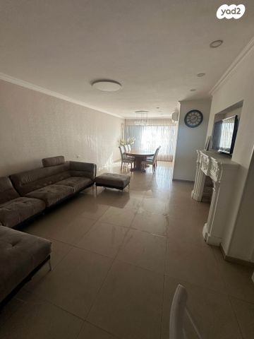 דירה, השלהבת 20, ההסתדרות, אור יהודה