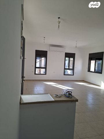 דירה, הנשיא 62, שיכון א', קרית שמונה