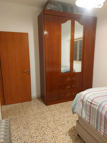 דירה, הכובש 11, רמב"ם, ראשון לציון