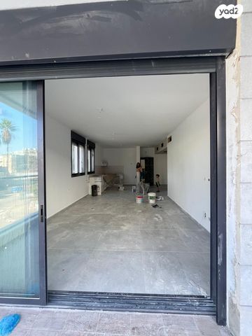 דירה, חנה סנש 16, הגבול רוטשילד, בת ים