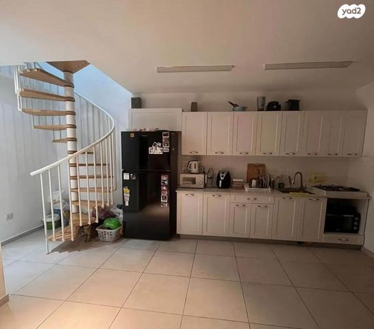 גג/ פנטהאוז, רשפים 18, התקוה, בית יעקב, נווה צה"ל, תל אביב יפו