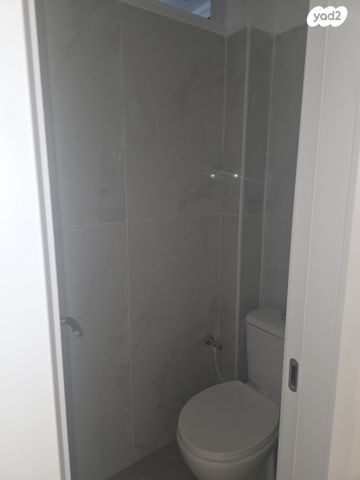 דירה, אלוף אסף שמחוני 4, צפון מזרח מרכז העיר, נתניה