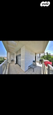 דירה, הגפן 17, מרכז העיר, קרית אתא