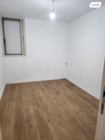 דירה, כ"ט בנובמבר 12, באבוב, בת ים