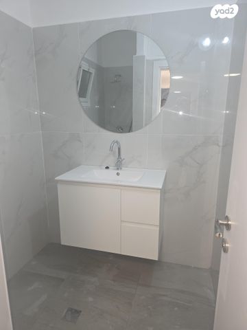 דירה, אלוף אסף שמחוני 4, צפון מזרח מרכז העיר, נתניה