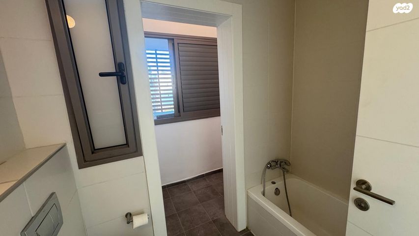 דירה, משה וילנסקי 74, נווה זמר, רעננה