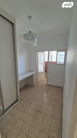 דירה, ארלוזורוב 60, שכונת חשמונאים, מרכז העיר א, רמת גן