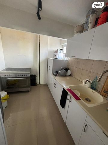 דירה, רחבת הר הזיתים 1, גליקסון, קרית גת