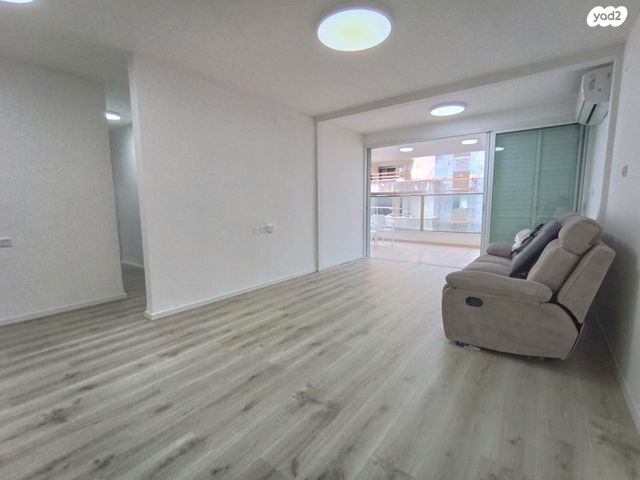 דירה, הציונות 41, שיכון ותיקים, חולון