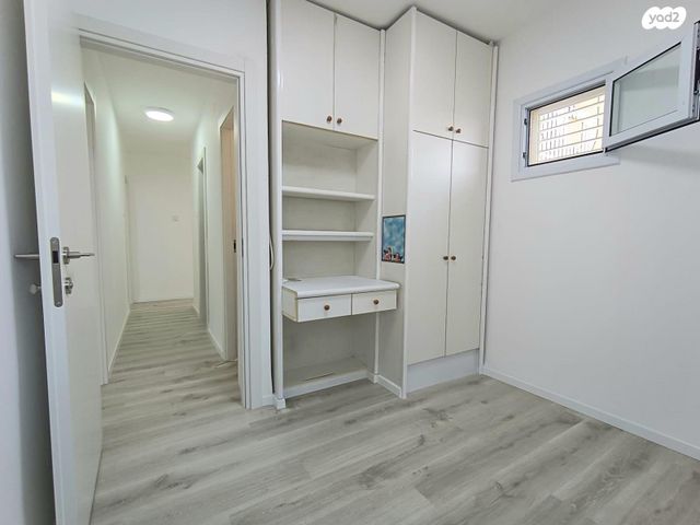 דירה, הציונות 41, שיכון ותיקים, חולון