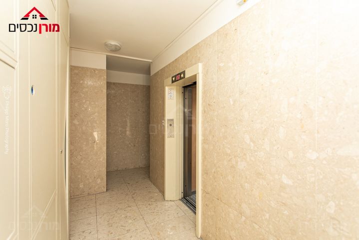 דירה, חטיבת כרמלי, נווה פז, חיפה